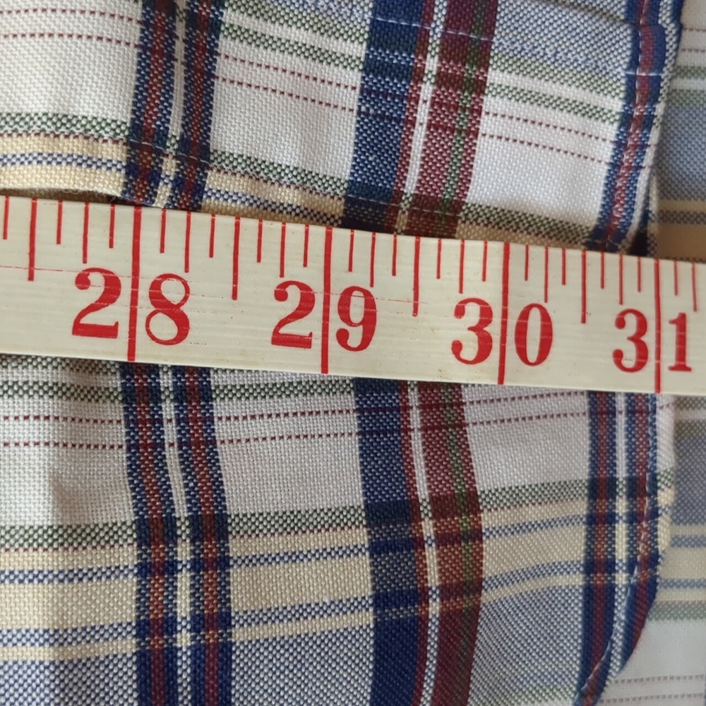 L.L. Bean men's vintage small plaid short sleeve shirt - Picture 4 of 9